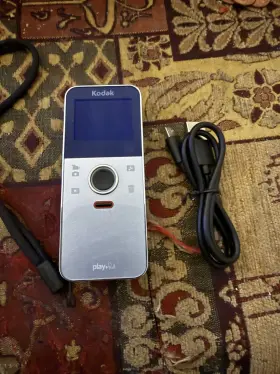 Play-ze1 Kodak Play Ze1 Fullhd 1080p Digital Video Camcorder
