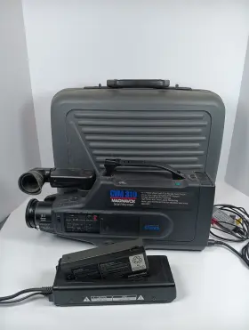 Cvm310 Magnavox Vhs Camcorder System Auto Focus With Battery Charger Case Cables #3