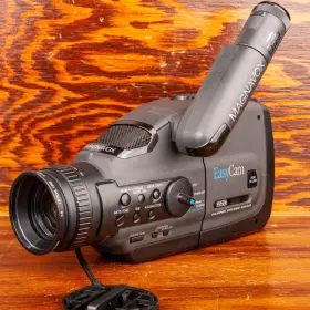 Cvn620av01 Magnavox Easycam Vhs-c Analog Tape Camcorder Camera Tested Working
