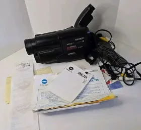8-832 Minolta Master 8mm Video8 Camcorder Vcr Player Sold As Is Untested