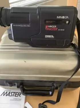 8-842 Minolta Master Series-8 842 Digital Video Camera With Case Instructions Accessories #2