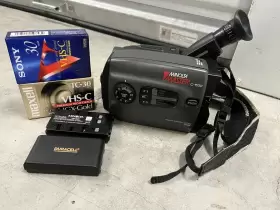 Masterc538 Minolta Camcorder Video Camera Master C-532 And Accessories Free S&h No Charger