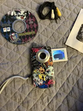 38048v2 Monster High Snapshots Digital Video Camera Cd Sd Lcd Usb With Manual