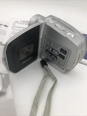 Dv5200 Mustek Dv5500 Mpeg-4 7-in-1 Digital Camcorder 1.5 Inch Lcd 4x Zoom Tested #2