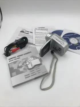Dv5200 Mustek Dv5500 Mpeg-4 7-in-1 Digital Camcorder 1.5 Inch Lcd 4x Zoom Tested