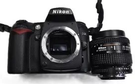 Nikon-d90 Nikon D90 12.3 Mp Dslr Camera With 35-135mm Lens