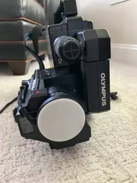 Vx-402-ku Olympus Vhs Movie Camcorder W /battery Adapter Instruction Manual Case