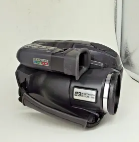 Pv-a208 Panasonic 037988975778 Palmcorder Vhs Camcorder Charger Bag 2 Tape Av Cable Test #2
