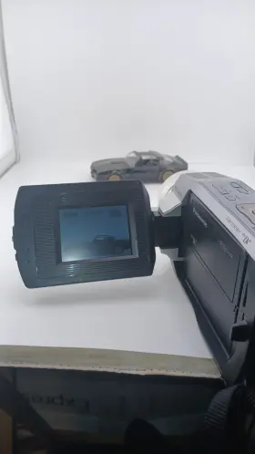 Pv-dv102 Panasonic 037988976904 Palmcorder Mini Dv Camcorder