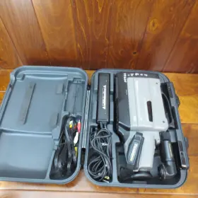 Ag-186 Panasonic Vhs Camcorder In Case Powers On Not Tested #2