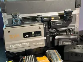 Ag-450 Panasonic Vintage S-vhs Video Camcorder With Hard Case And A/c Adapter #3