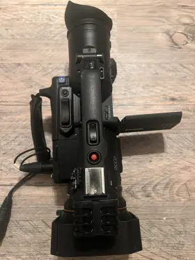 Ag-dvc80p Panasonic Vintage Professional Camcorder 3ccd. No Battery #3