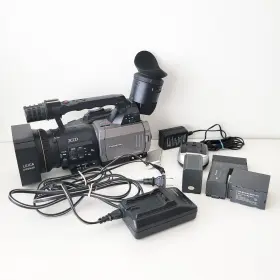 Ag-dvx100p Panasonic Ag-dvx100 3ccd 24p Minidv Video Camcorder Leica Dicomar Lens 2nd Owner