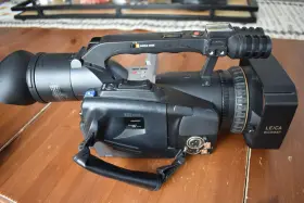 Agdvx100 Panasonic Dvx100 Camcorder Mini Dv - Untested No Battery For Parts #2