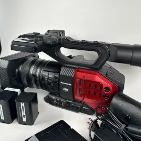 Agdvx200pj Panasonic Ag-dvx200 4k 4/3 Sensor Professional Camcorder 152 Hours - Bundle #3