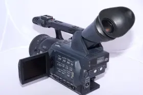 Aghvx200apj Panasonic Ag-hvx205a 3-ccd P2 Dvcpro Hd Camcorder. Sd And Mini Dv. Leica 13x Zoom #3