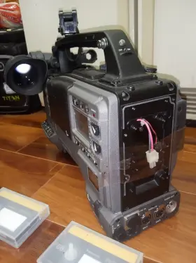 Aj-d610wbp Panasonic Dvcpro Professional Camcorder #2