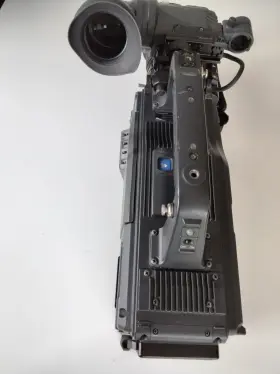 Aj-hdx900p Panasonic Dvcpro Hd 2/3 Inch B4 Camcorders - Well Maintained And Works #2