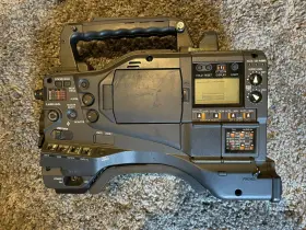 Aj-hpx3700g Panasonic Varicam P2hd 410 Hours Body Only No Vf Or Power