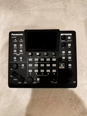 Aw-rp60gj5 Panasonic Compact 3.5in Lcd Ptz Controller Poe Used 3 Times