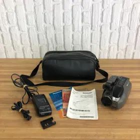 Pv-l650d Panasonic C.2 D 20260227 Al.18 Vhs-c Camcorder Palmcorder Tested Working With Bag And Accessories