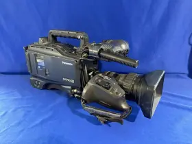 Aj-spc700p Panasonic Canon Camcorder With Eifxs Lens Aj-mc700p Mic Untested - Read
