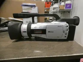 Dm-gl2 Panasonic Canon A 3ccd Video Camcorder Mini Dv 20x Zoom Gl2a 100x Digital