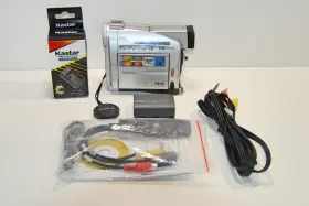 Fv10 Panasonic Canon Japanese Model Mini Dv Camcorder Transfer To Pc/laptop