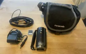 Hc-v550m Panasonic New Hc-v550 Digital Video Camera With Battery Accessories Camcorder