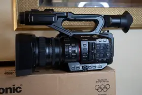 Hc-x20 Panasonic 4k Mobile Camcorder With Rich Connectivity #2