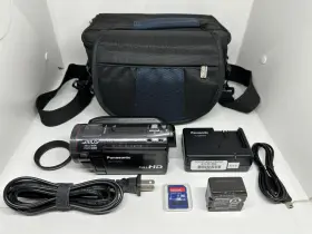 Hdc-hs700 Panasonic Hd Video Camera 14.2mp 18x Zoom 240gb Hdd