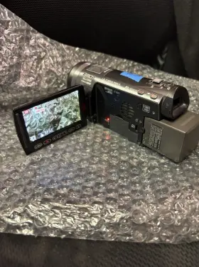 Hdc-tm700 Panasonic Hdc-sd700 Full Hd Digital Video Camera - With Charger