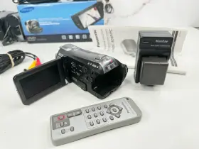 Sc-dc173u Panasonic Hdc-sd9 Hd Camcorder Samsung Sc-dx103 Lot #3