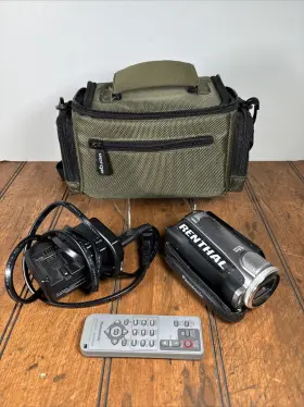 Hdc-sd9p Panasonic Full Hd Camcorder With Case Remote Loose Hinge Tested/works