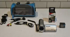Hdc-tm30 Panasonic Full Hd Touchscreen Digital Camcorder Camera Video Tested