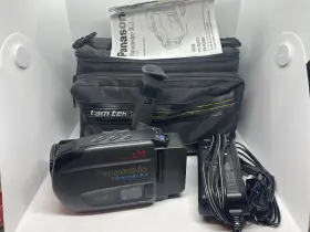 Pv-iq3050 Panasonic Iq3050 Palmcorder Camcorder Bundle Works