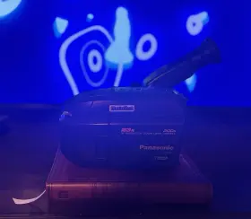 Pv-l858 Panasonic Lv-858 Vhs-c Palmcorder Photoshot Camcorder #2