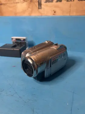 Nv-gs300-s Panasonic Nv-ds88 18.8 Mpdigital Video Camera Mini Dv Silver
