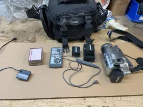 Nv-gs250-s Panasonic Digital Video Camera 3ccd Mini Dv Silver Works Great