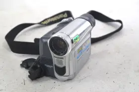Nv-gs11gc Panasonic Nvgs11eb Camcorder. Minidv Tape. Av/dv-in/out. Pal. Vgc