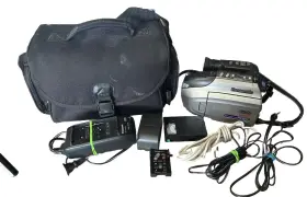 Palmsightpvl759d Panasonic Palmsight Pv-l759d Vhs-c Camcorder Bundle Tested Nice Condition