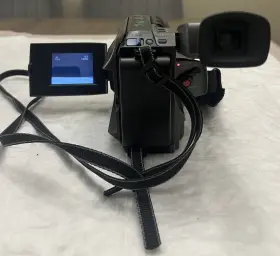 Pv-l580d Panasonic Pl-l501 Palmcorder Palmsight Vhs Camcorder W Charger& Manual. Tested #3