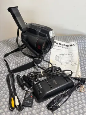 Pv-10505 Panasonic Camcorder Battery Charger/ac Power Adaptor Manual Remote More