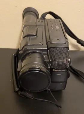 Pv-14d Panasonic Palmcorder With Carrying Case Powers On Parts Only #3