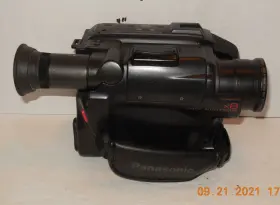 Pv-18d Panasonic Vhs-c Video Movie Camera Camcorder Parts Or Repair Not Working #3
