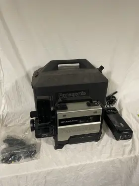 Pv-2000 Panasonic Retro On Imovie Video Camera