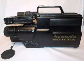 Pv-300d Panasonic Vtg Omnimovie Vhs Camcorder Video Case Not Tested Parts Only #3