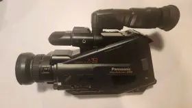Pv-332d Panasonic Vintage Omnimovie Pv-332 With Case And Cable