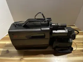 Pv-420d Panasonic Pv-420 Omnimovie Vhs Hq Camera Camcorder No Battery Or Charger #2