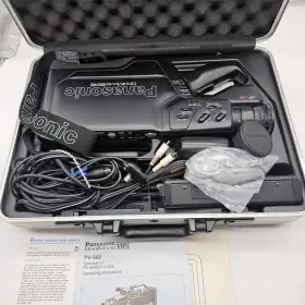 Pv-602d Panasonic Omnimovie Hq Vhs Camcorder With Case Charger And Manual #2